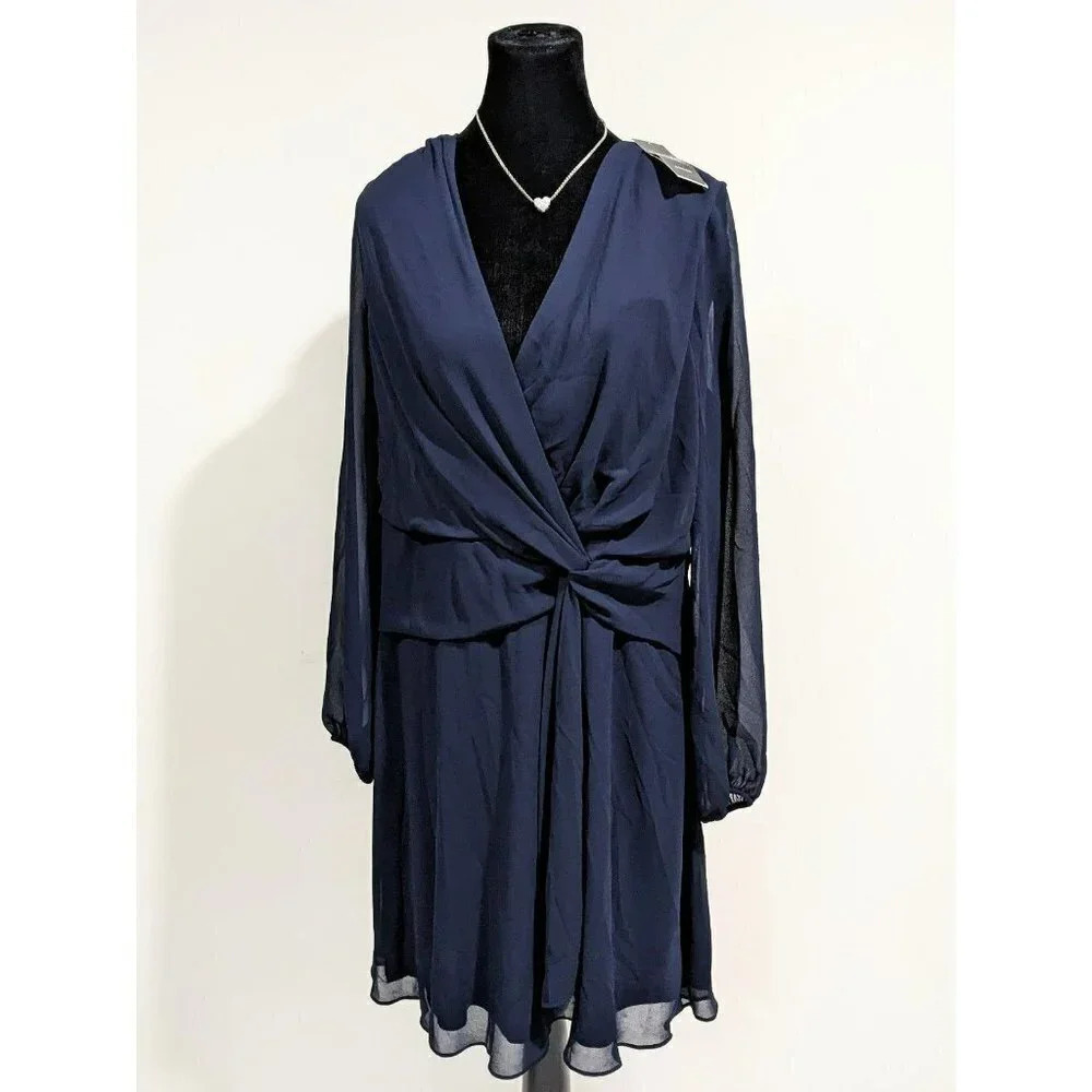NWT Lauren Ralph Lauren Women's Navy Dress Size 2 (MSRP $145)